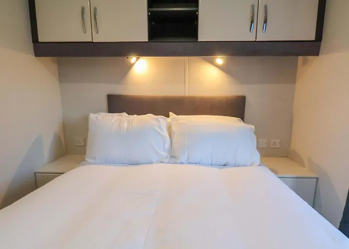 Rosefinch Scarborough